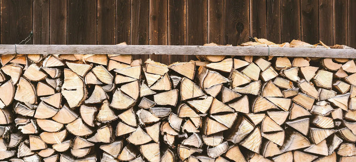 Die besten Holzsorten für den Kaminofen