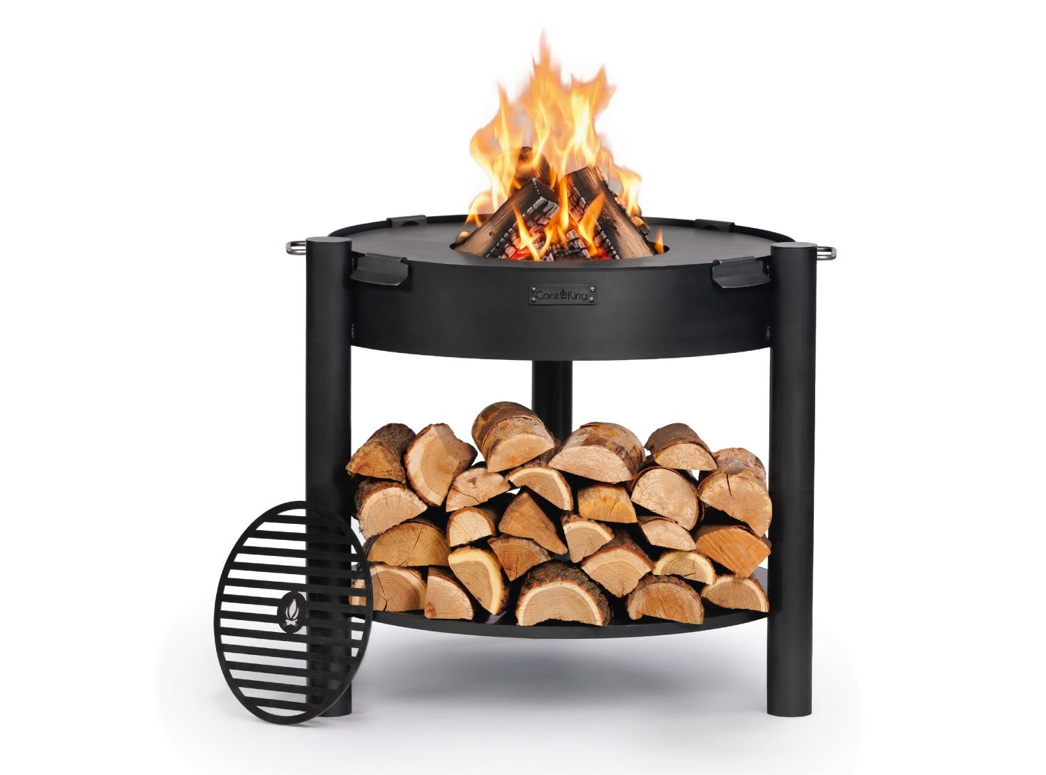 Feuerschale CookKing Montana hoch 80 cm mit Grillplatte 78 cm und Grillrost 37 cm freigestellt, Naturstahl Feuerstelle mit Holzablage und offener Flamme