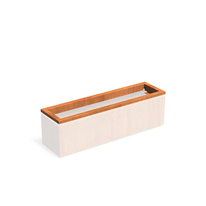 ADEZZ CARREZ Cortenstahl-Beleuchtungsprofil 150 × 40 × 8.9 cm in Beispielmontage; Kübel und Beleuchtung nicht enthalten