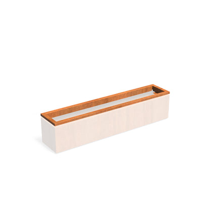 ADEZZ CARREZ Cortenstahl-Beleuchtungsprofil 200 × 40 × 8.9 cm in Beispielmontage; Kübel und Beleuchtung nicht enthalten