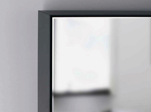 Box Black – Rechteck Wandspiegel aus gebürstetem Aluminium - Ofenerlebnis.de