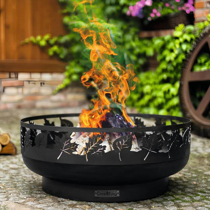 Feuerschale CookKing Toronto 80 cm – Feuerschale mit brennendem Holz im Garten