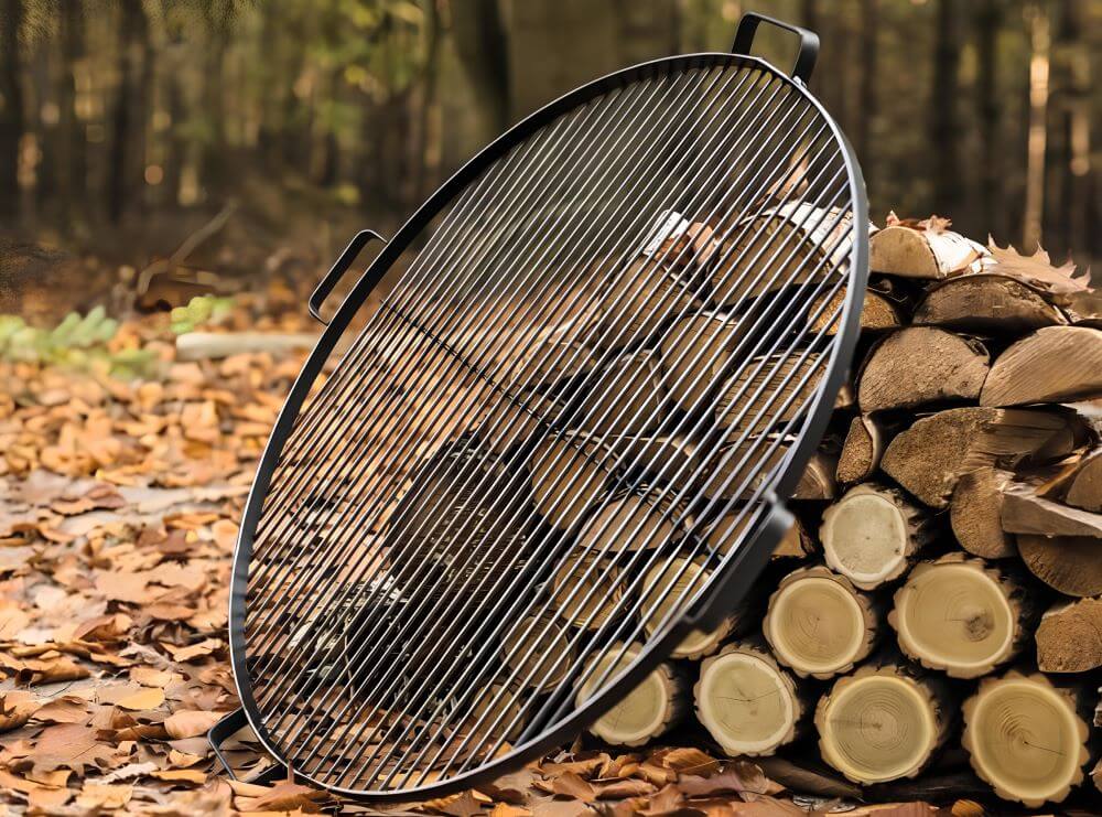 Grillrost mit 4 Griffen aus Rohstahl