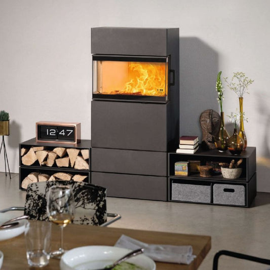 Kaminofen Austroflamm Dexter S3 im Wohnraum