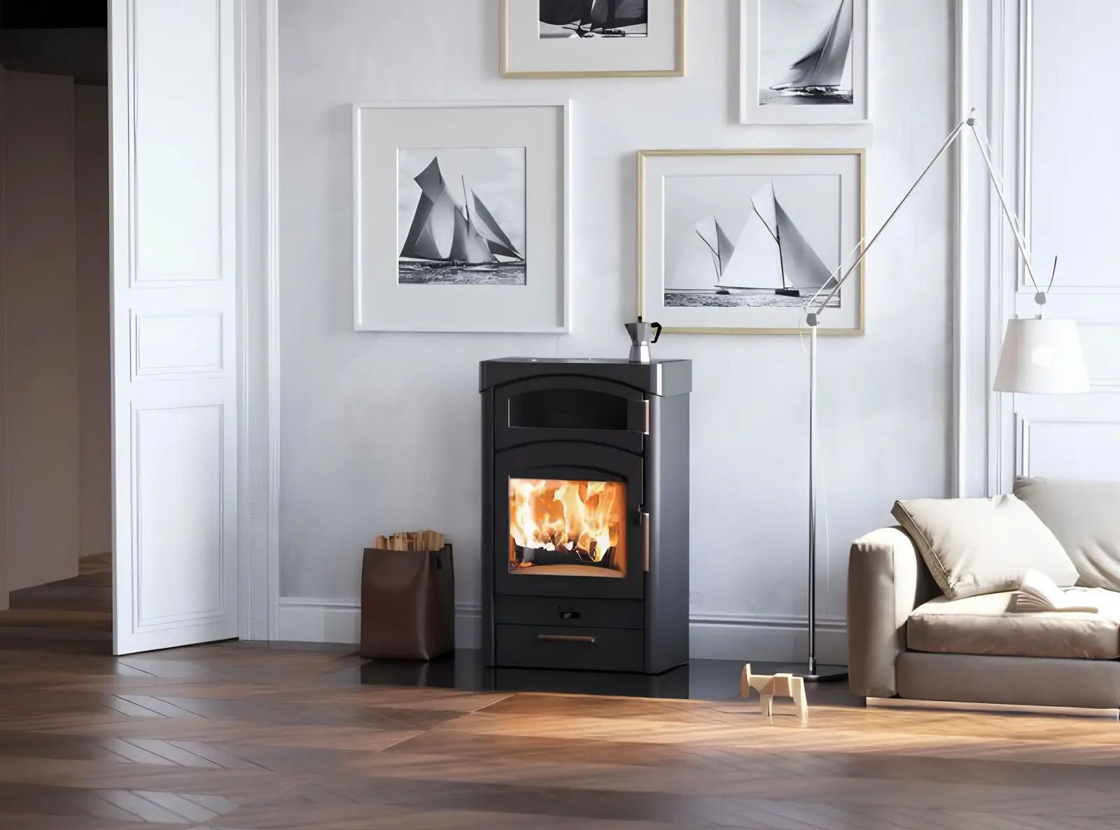 Kaminofen Austroflamm Pallas Back mit Stahlverkleidung - ofenerlebnis.de