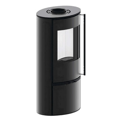 Kaminofen Hitze Bane 5 kW – Kaminofen in schräger Vorderansicht auf Weiß