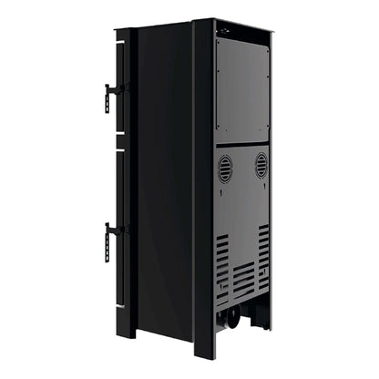 Kaminofen Hitze Lynx O mit Backfach 6,5 kW – Kaminofen mit Standfüßen und Anschlüssen in schräger Rückansicht
