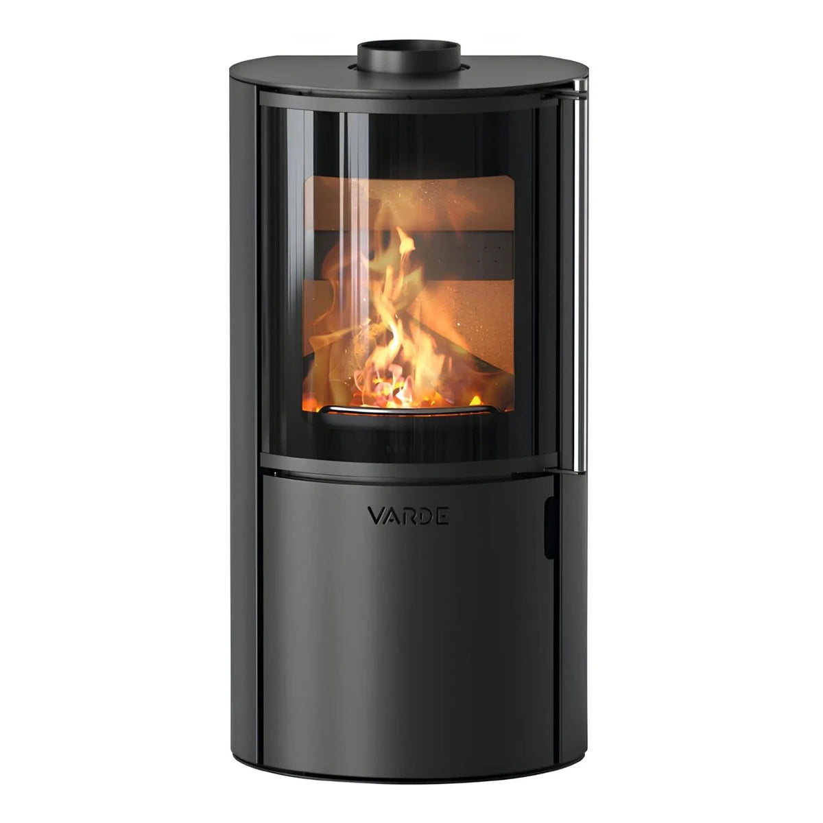 Kaminofen Varde Ovne Nordic 3 | 5 kW – Kaminofen mit Feuer in Vorderansicht auf Weiß