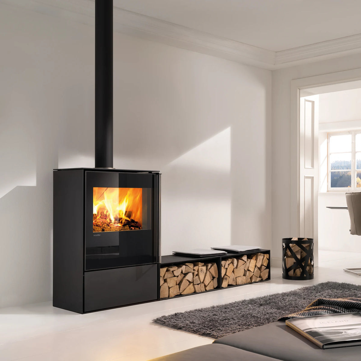 Kaminofen Wodtke myCastle mit großem Feuerraum Standard im Wohnraum