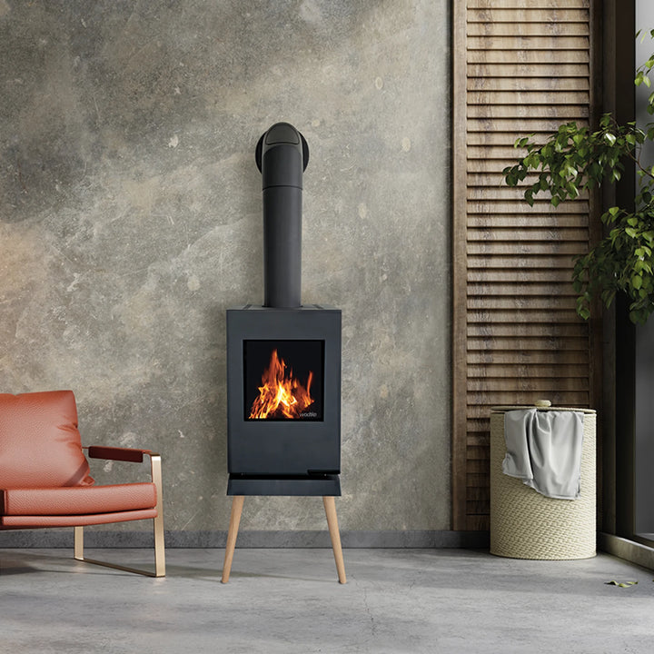 Kaminofen Wodtke Yoko new edition im Wohnraum