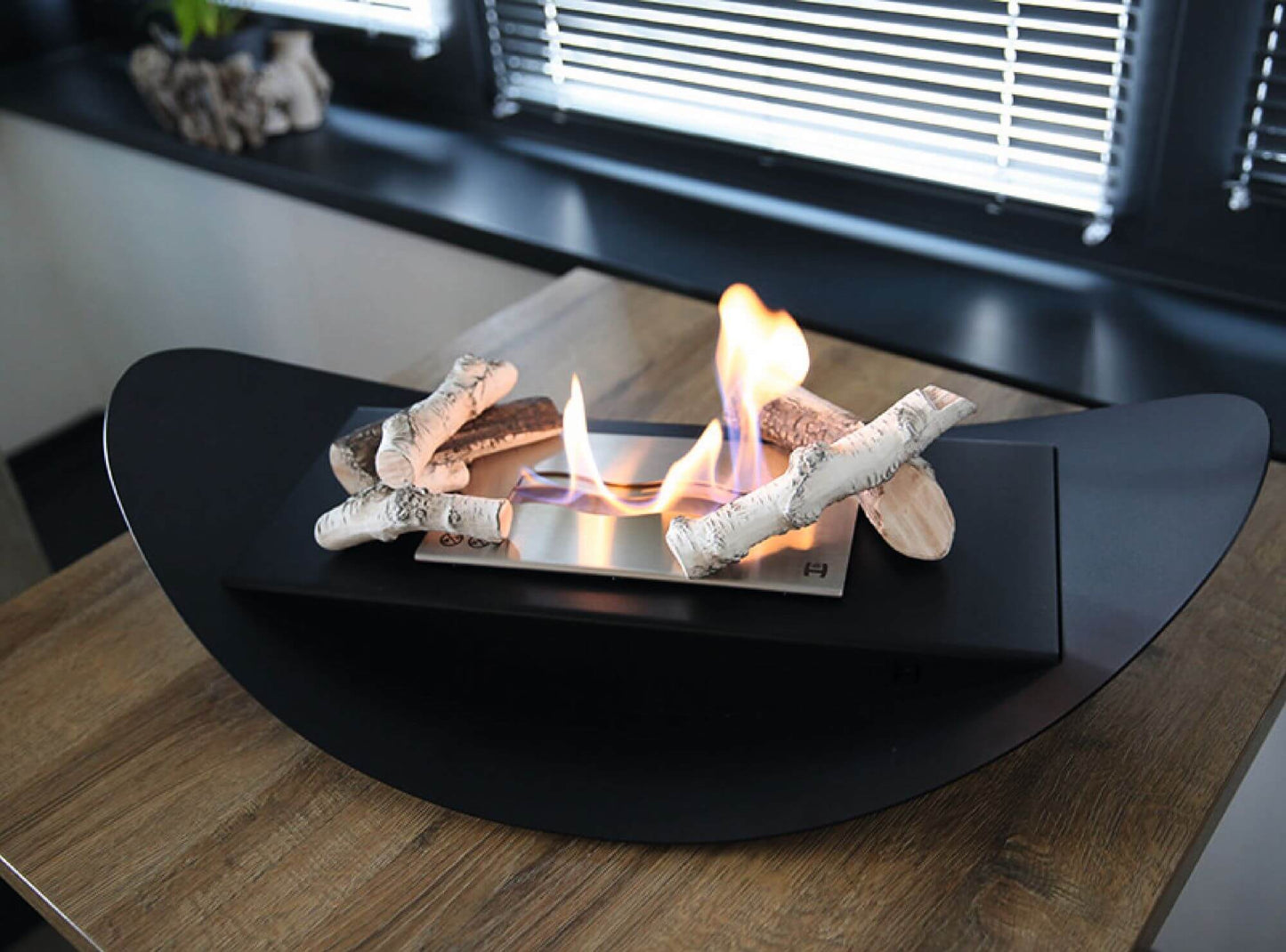 Keramische Holzscheite für Biokamine Set 4