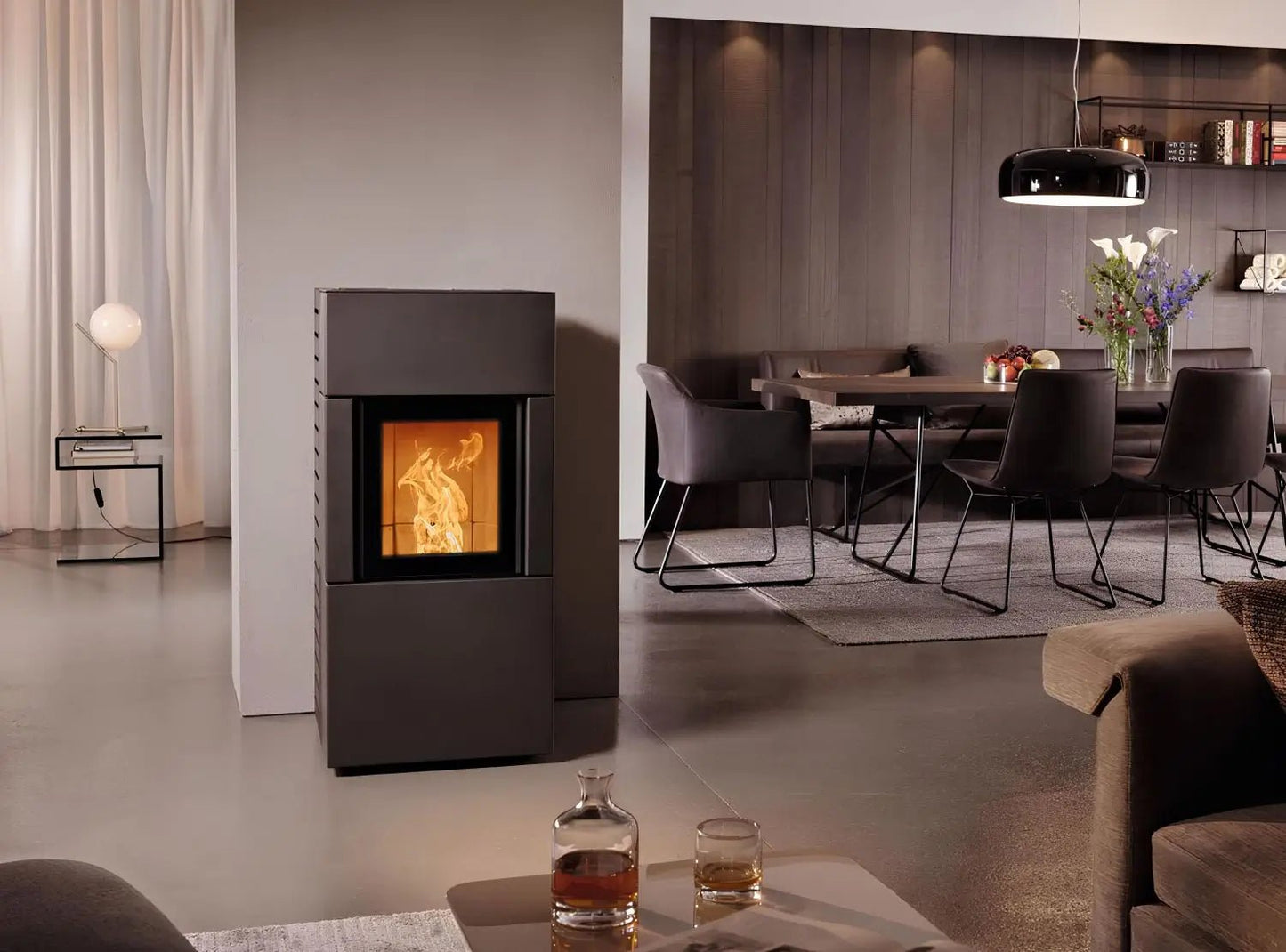 Pelletofen Austroflamm Percy Stahl - ofenerlebnis.de