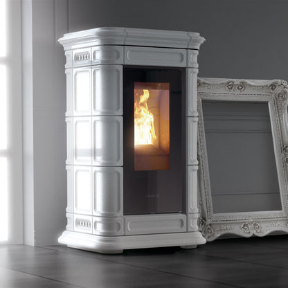 Pelletofen Thermorossi Saint Moritz Natural Air EVO im Wohnraum