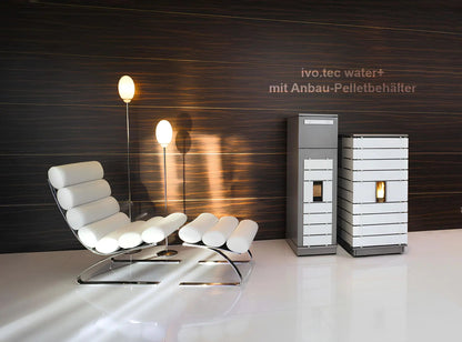 Pelletofen Wodtke ivo.tec water+ wasserführend mit Anbau-Pelletbehälter white - ofenerlebnis.de