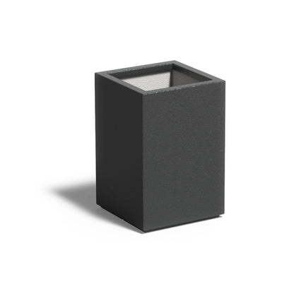 Pflanzkübel ADEZZ CARREZ aus Fiberglas, 40 × 40 × 60 cm – Modellabbildung
