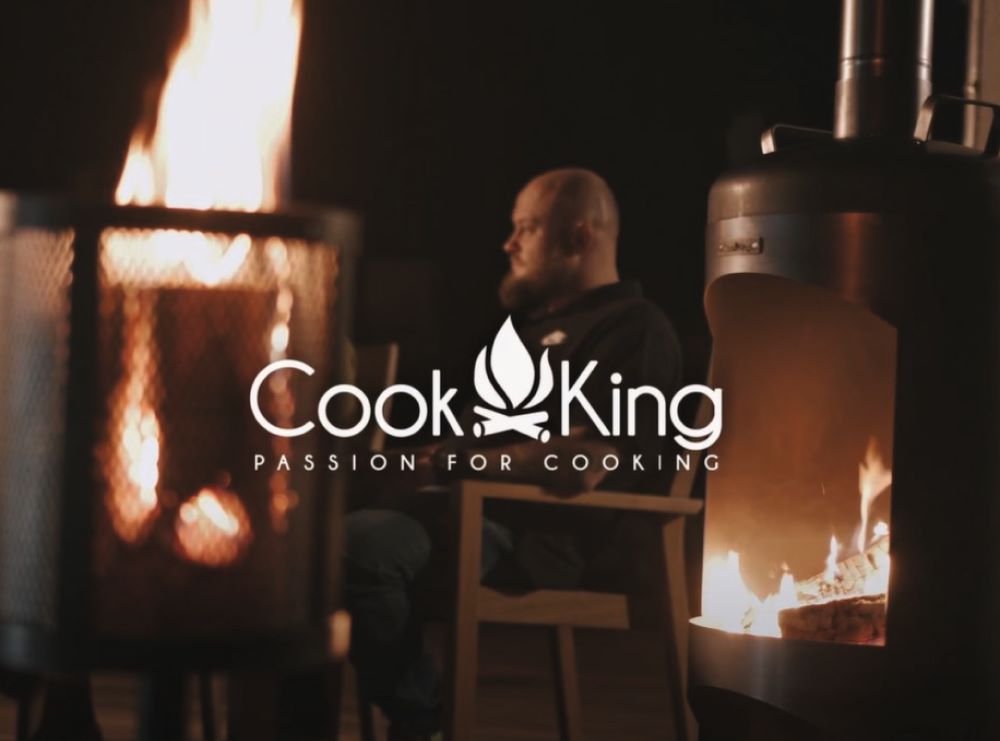 Video ,,Gartenofen FARO mit Feuerkorb für Schwedenfeuer Bruno und Dakar´´ von Cook King