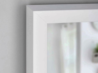 Scandi White – Spiegel mit weißem MDF - Rahmen und dekorativem Furnier - Ofenerlebnis.de