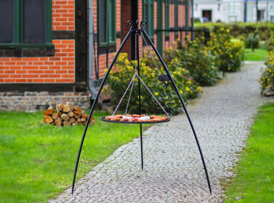 Schwenkgrill 200 cm - Grillrost aus Rohstahl + Kurbel, 50 - 80 cm - Ofenerlebnis.de