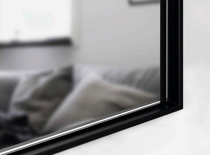 Stark Black – Rechteck Wandspiegel aus gebürstetem Aluminium, 60 x 80 cm - Ofenerlebnis.de
