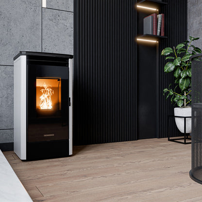 Pelletofen Thermorossi Urban Evo im Wohnraum