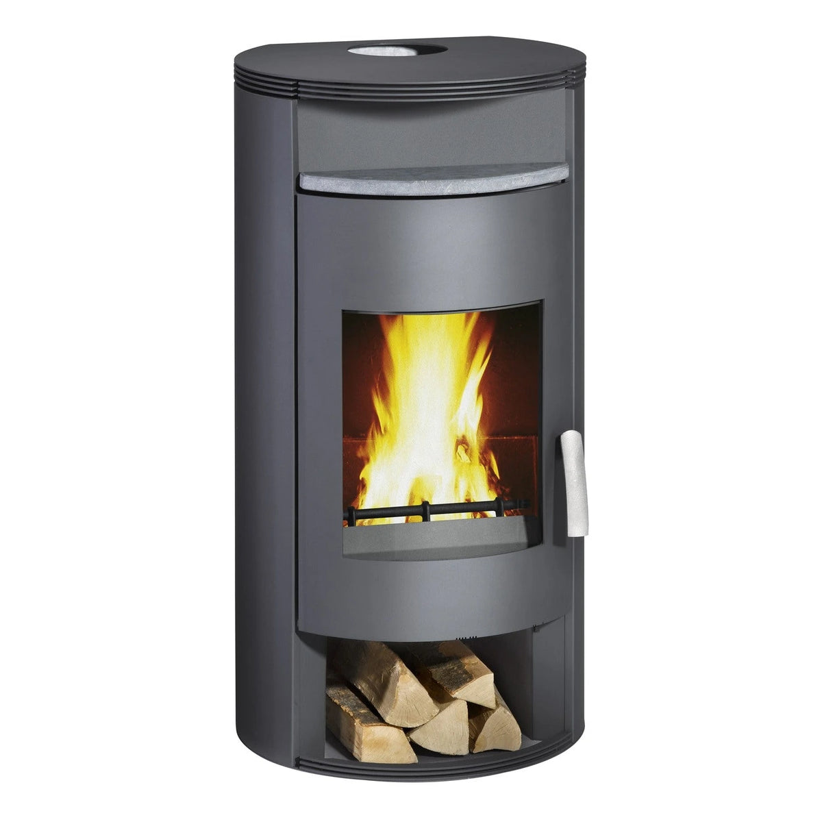 Speicherofen Wamsler Auron | 6/8 kW – Schrägansicht mit Flamme und Holzfach
