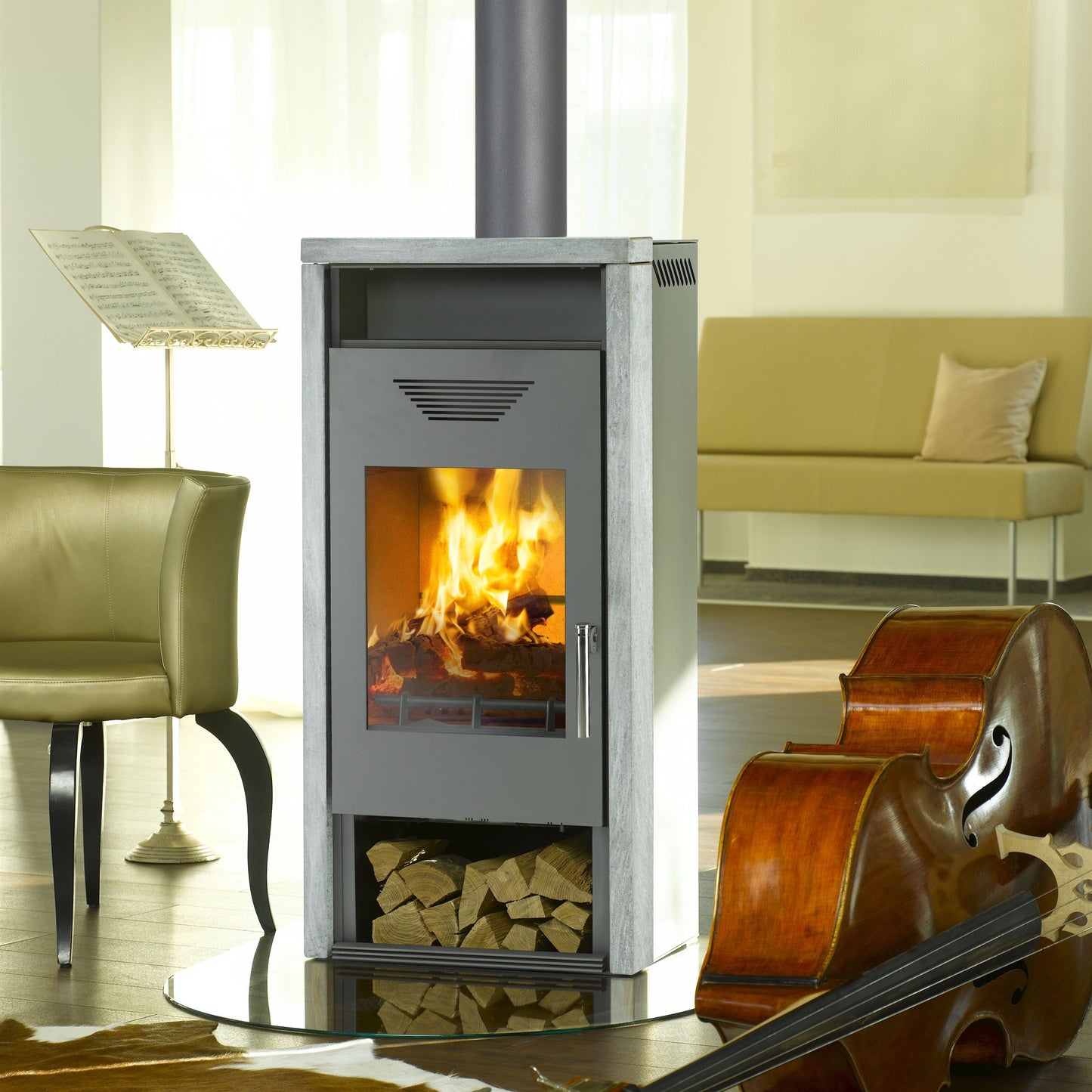 Kaminofen Wamsler Logi Naturstein | 6/8 kW – Wohnraumbild