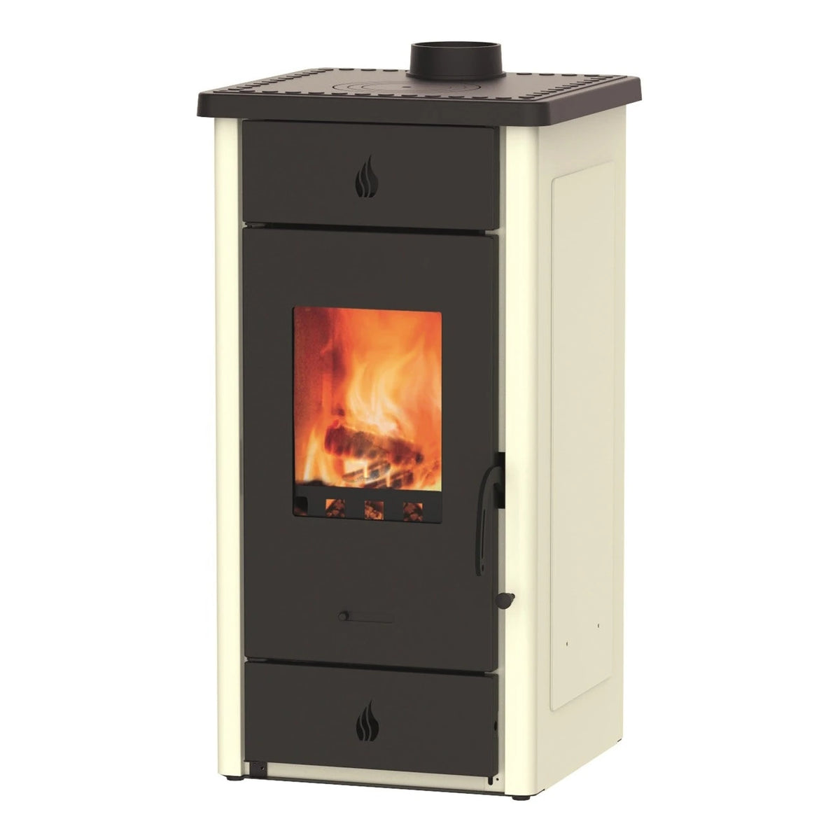 Kaminofen Wamsler Luke II mit Kochfunktion | 8 kW – Schrägansicht mit heller Verkleidung und Flamme